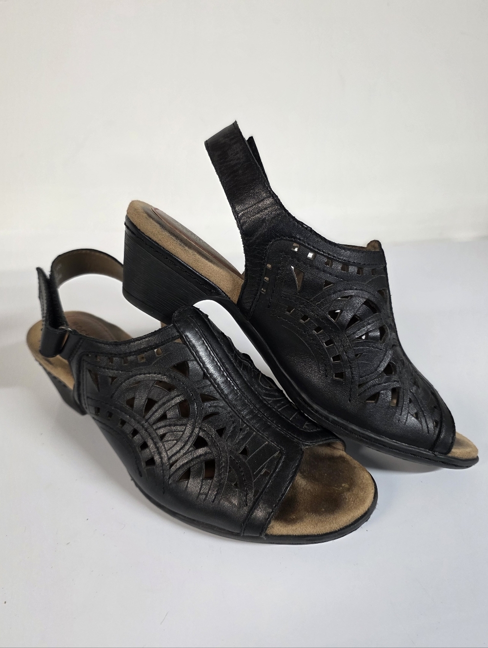 Rockport Black Laser-Cut Slingback Heels Womens 7.5